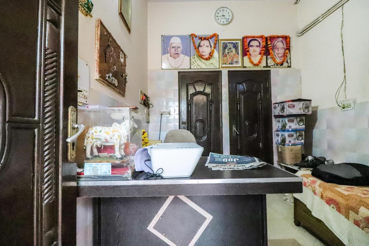Spot On 60838 Shri Giriraj Dham Hotel Govardhan Esterno foto