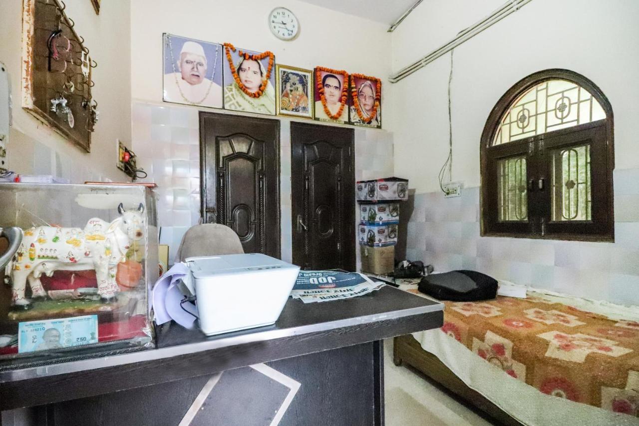 Spot On 60838 Shri Giriraj Dham Hotel Govardhan Esterno foto